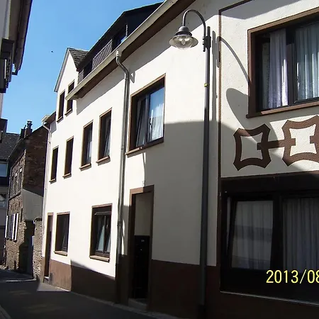 Apartman Geary Klotten