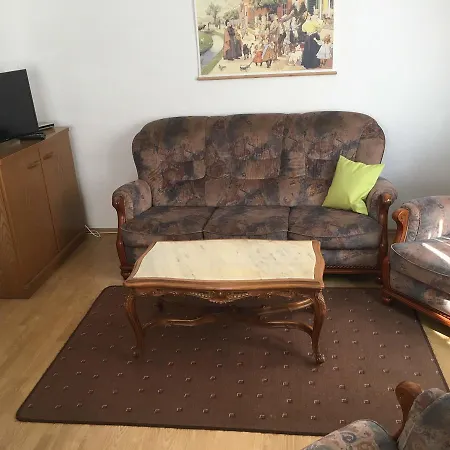 Apartment Geary